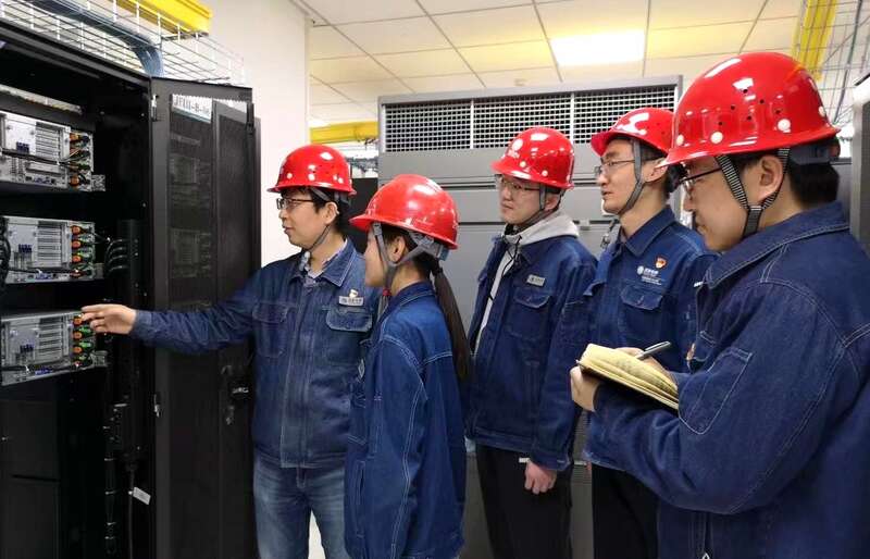 河西走廊逐日追风的青年科技人